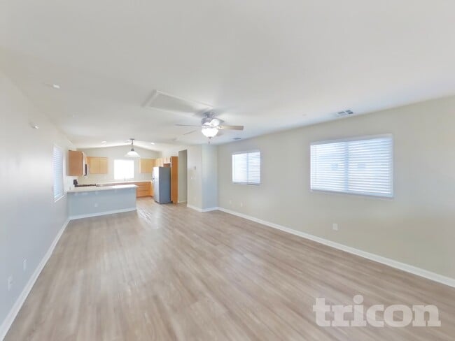 Foto del edificio - 3613 E Carisbrook Dr