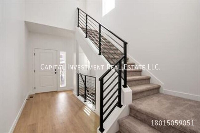 Foto del edificio - 4692 Camellia Ln