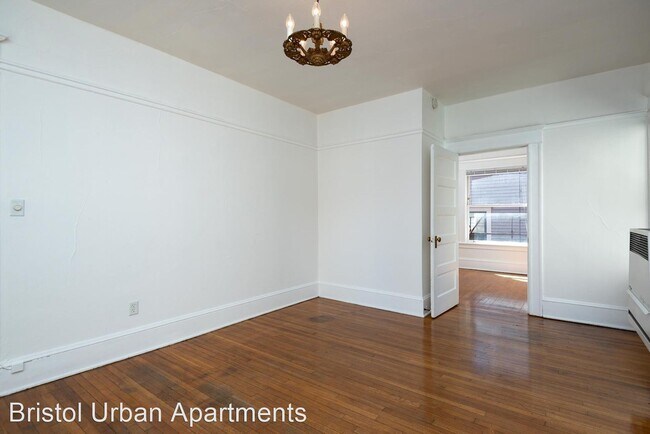Foto del edificio - 2190 W Burnside St