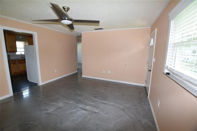 Foto del edificio - 305 W Hancock St