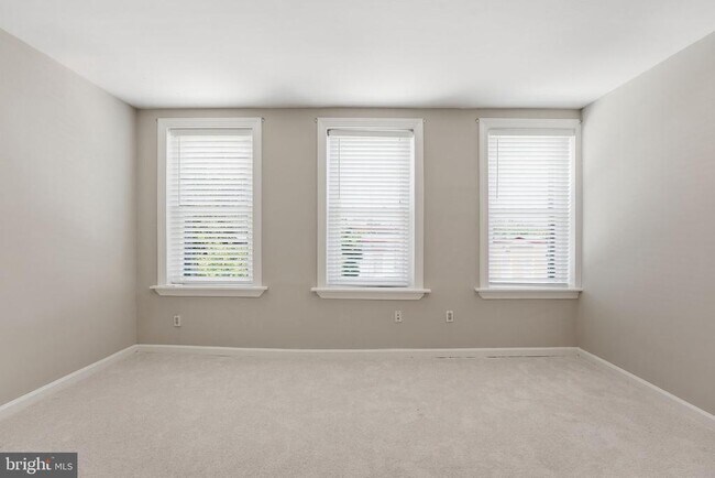 Foto del edificio - 1423 Duncan St NE