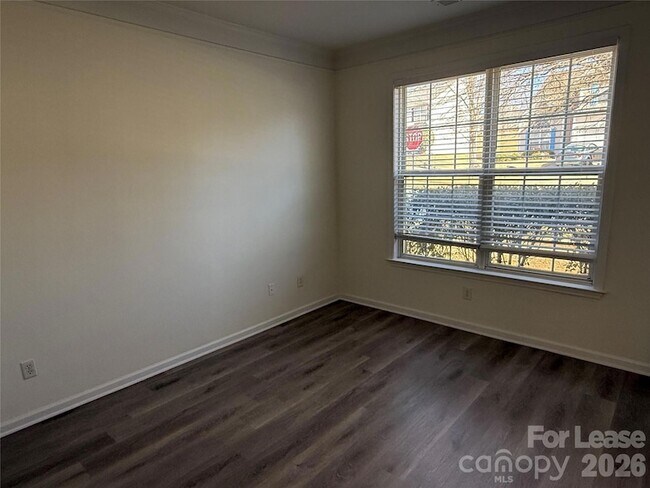 Foto del edificio - 10931 Chastain Parc Dr