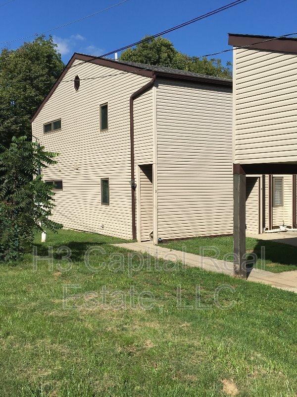 Primary Photo - 901 2nd St