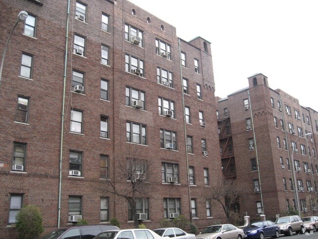 Primary Photo - Stratford Hall Condominium