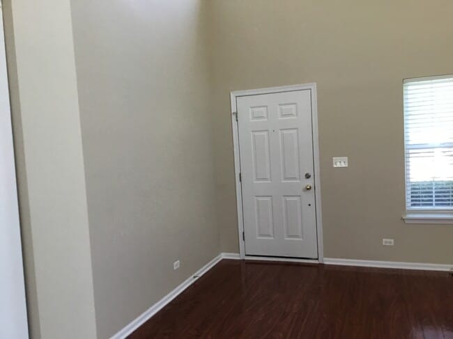 Building Photo - 1663 Rosehall Lane