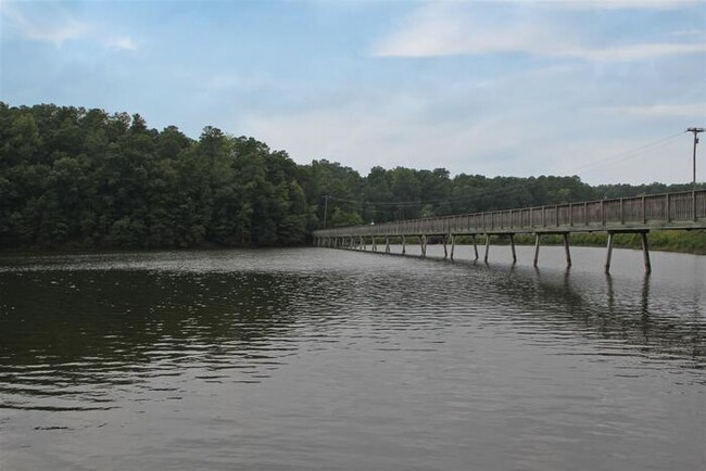 Building Photo - Lake Johnson Mews-3bd on the LAKE TRAIL!