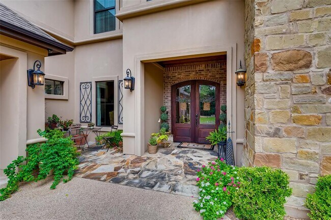 Building Photo - 2412 Arion Cir
