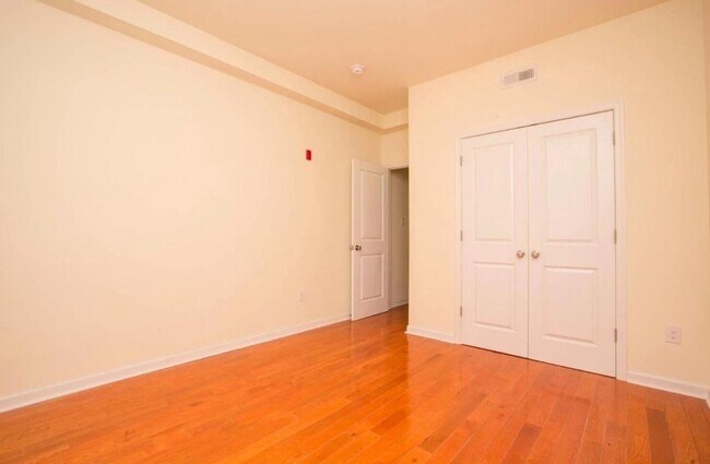 Foto del edificio - 2252 N 12th St
