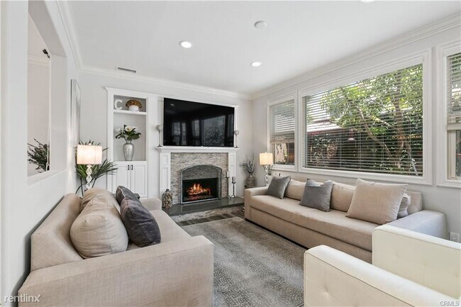 Building Photo - 4 br, 3 bath House - 1206 Hazel Pl