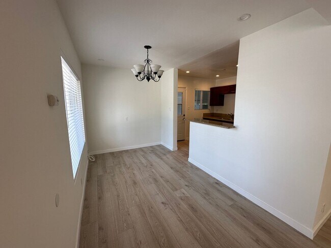 Building Photo - 7000 Glade Ave