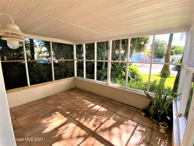 Foto del edificio - 208 Johnson Ave