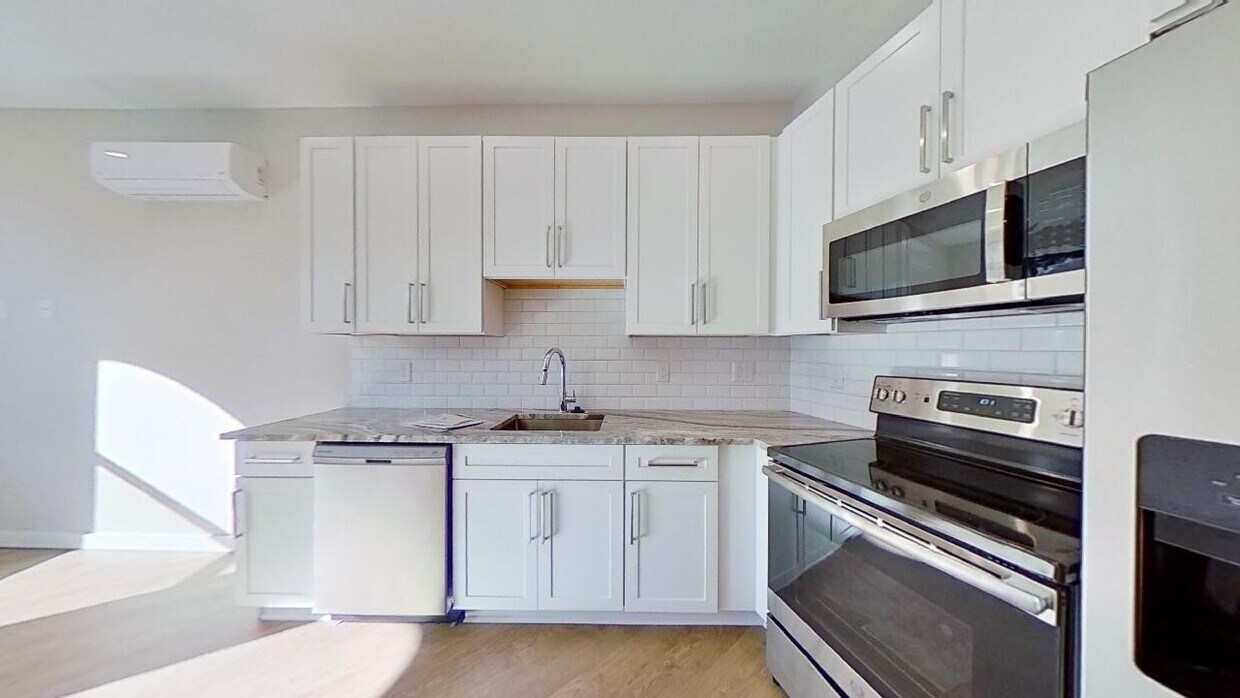 Photo - 3859 Lancaster Ave (Philadelphia, PA)