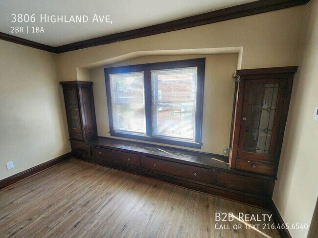 Foto del edificio - 3806 Highland Rd
