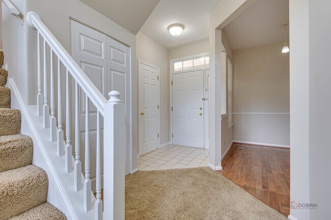 Foto del edificio - 45 S Oakhurst Dr