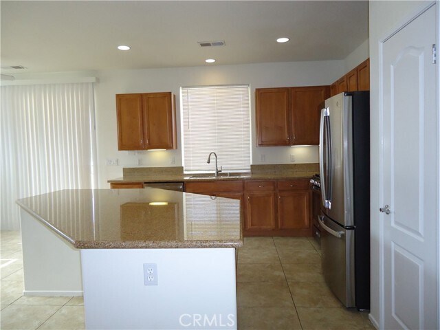 Building Photo - 65439 Via Del Sol