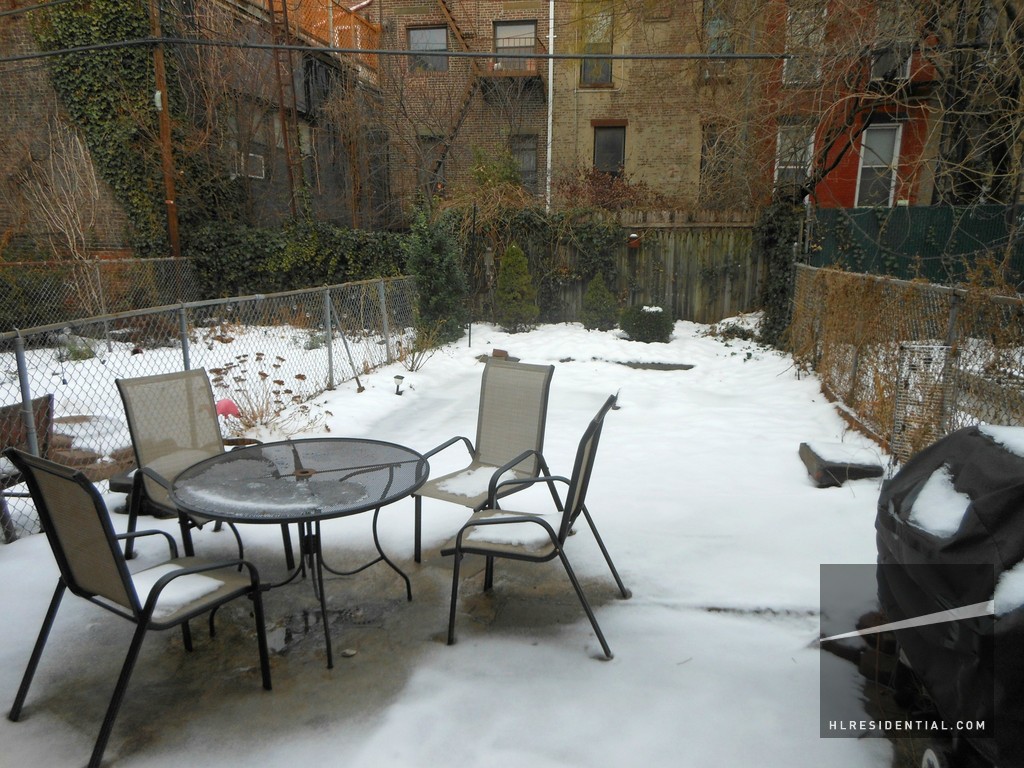 Primary Photo - 413 10th St