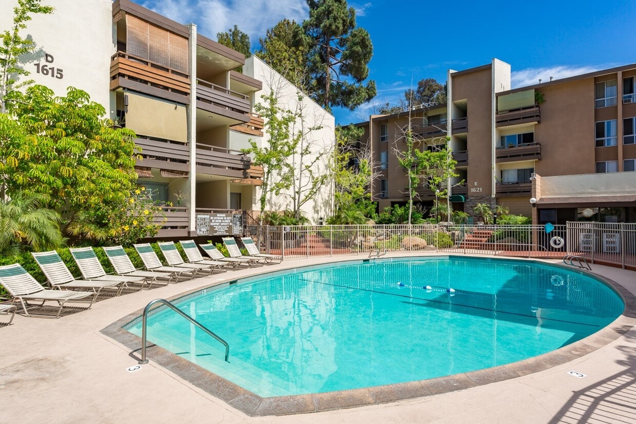 1621 Hotel Cir S, Unit E129 Condos in San Diego, CA Westside Rentals