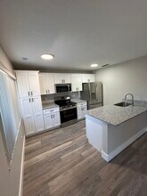 Building Photo - 1601 Big Tree Rd