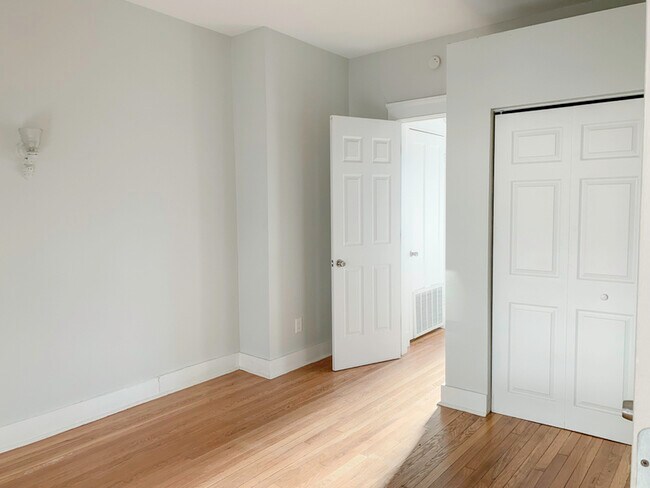 Foto del edificio - 7411 2nd Ave