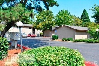 Building Photo - 20125 SW Tualatin Valley Hwy