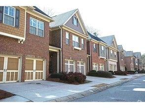 Building Photo - 10292 Quadrant Ct