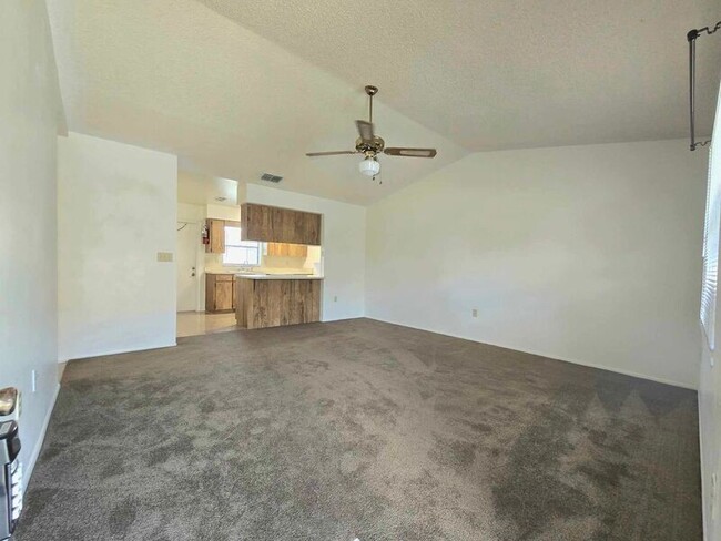 Building Photo - 3922 Spoonbill Ct