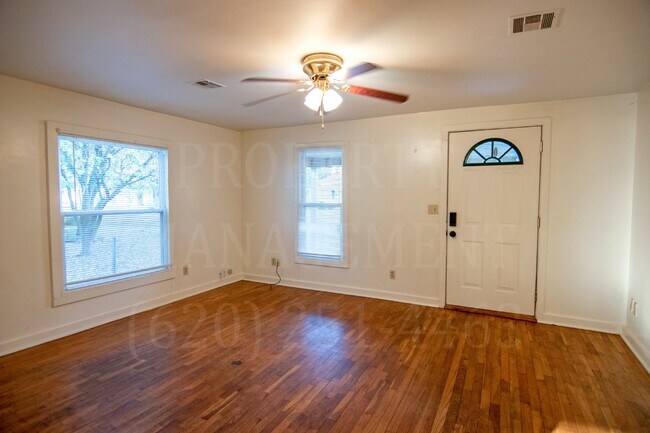Foto del edificio - Cozy 2-Bedroom rental in Edna