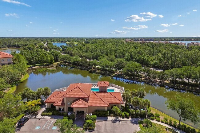Foto del edificio - 7702 Lake Vista Ct