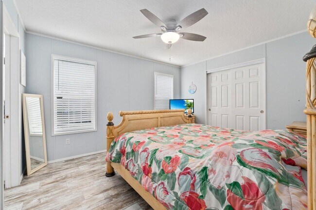 Foto del edificio - 8011 SE Skylark Ave