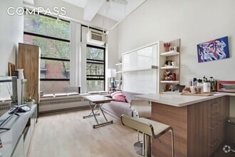 Building Photo - 350 E 62nd St