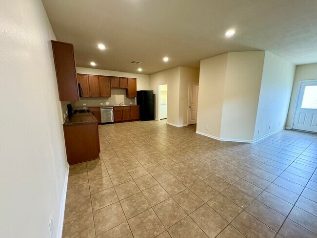 Foto del edificio - 8230 Polaris Point Ln