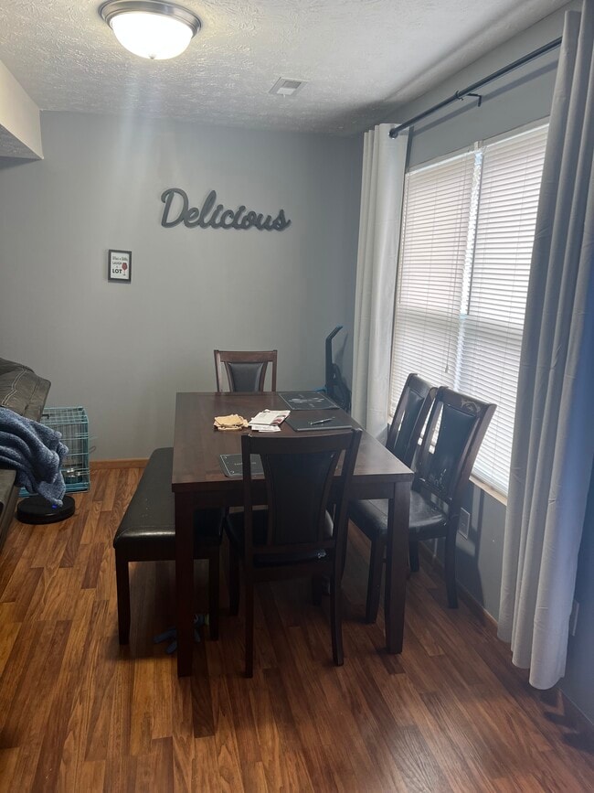 Building Photo - 73 BB Way