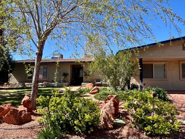 Building Photo - Furnished, 1-Year Long-Term Rental