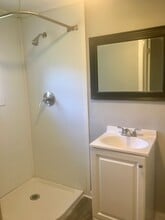 Building Photo - 1208 N Boyce St