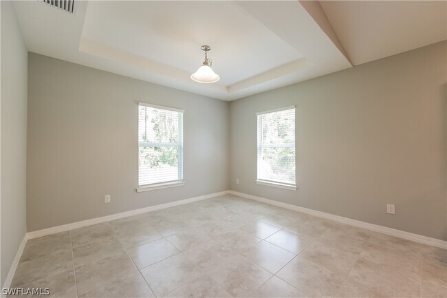 Foto del edificio - 3614 64th St W