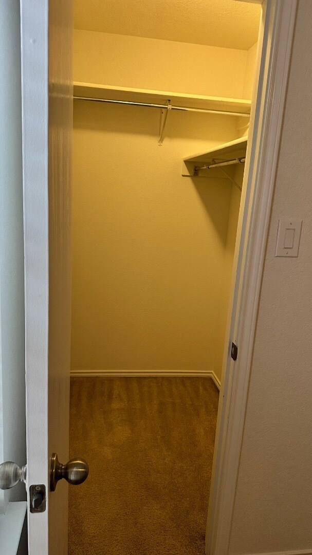 Foto del edificio - 7919 Martinelli