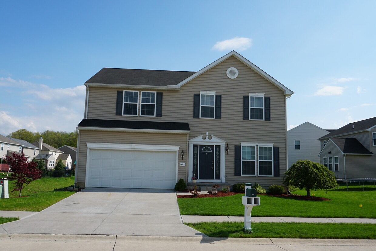 38375 Noah Ln, North Ridgeville, OH 44039 House Rental in North Ridgeville, OH