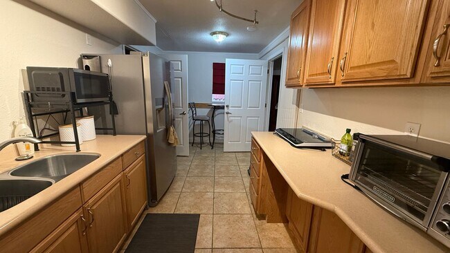 Foto del edificio - Country living on the Hillside of Anchorage!  (2) Bed, (1) Bath furnished unit!