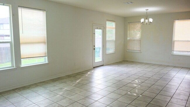 Foto del edificio - Stunning 4BR House in San Antonio