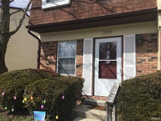 Building Photo - 2309 S Burberry Ln