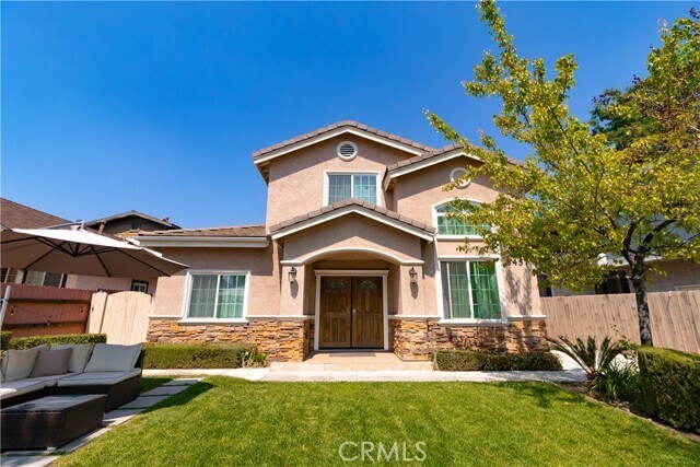 Foto principal - 3455 E Del Mar Blvd