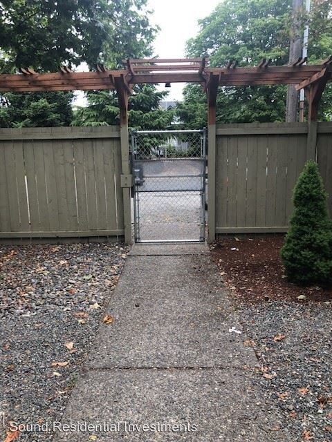 Foto principal - 4334 S Puget Sound Ave