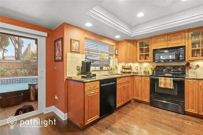 Building Photo - 2421 Arborwood Drive, Valrico, FL, 33596