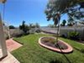 Building Photo - 39798 Fairview Ct
