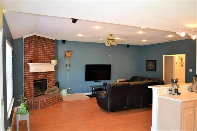 Building Photo - 5004 Ivycrest Trail