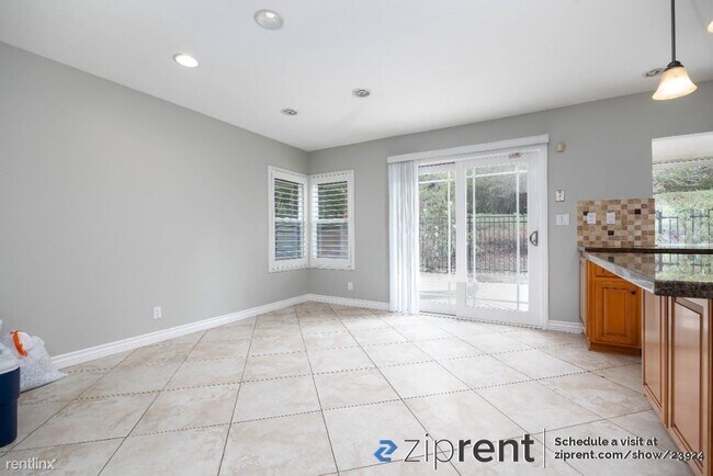 Foto del edificio - 3 br, 2.5 bath House - 24722 El Manzano, L...