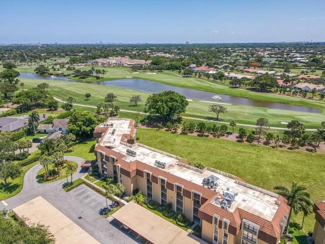 Foto principal - 5350 Woodland Lakes Dr