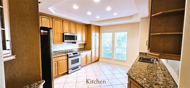 Building Photo - 7588 Toscana Blvd