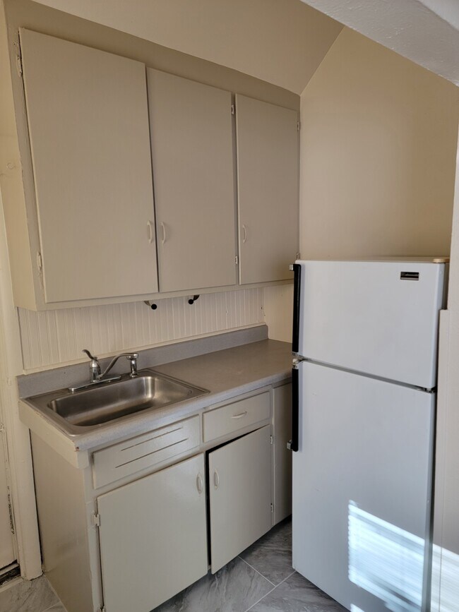 Building Photo - 3506 W 29th Ave