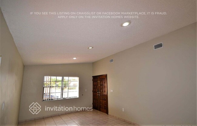 Building Photo - 8021 SW 136th Ct